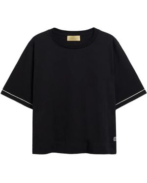 Momoní Iora Side-Slit T-Shirt - Black