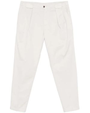 VELA SHOP Pleated-Detail Tapered Trousers - White