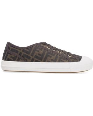 Fendi Low-Top Sneaker aus FF-Stoff in Weiß - Braun