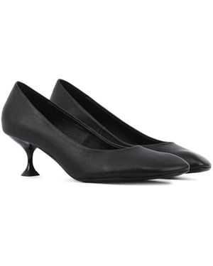 Lola Cruz Nami Leather Court Shoes - Black