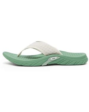 Oakley Operative Flip Flops - Green