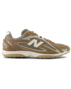 New Balance 204L Panelled Sneakers - Natural