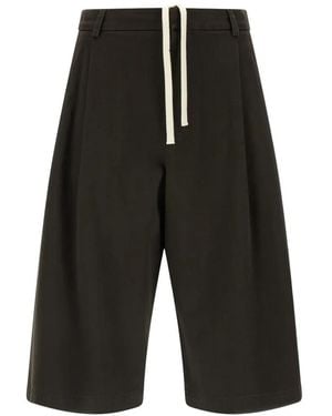 Tela Lake Pleat-Detail Bermuda Shorts - Black