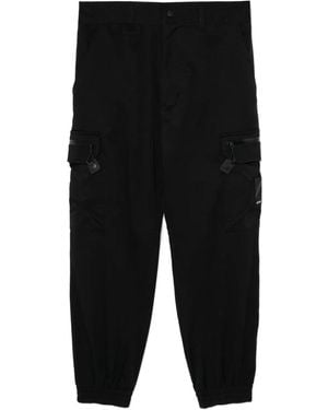 Izzue ロゴパッチ パンツ - ブラック