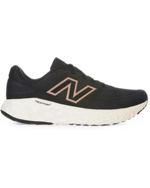 New Balance Fresh Foam Evoz V4 Trainers - White
