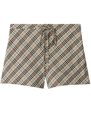Burberry チェック ショートパンツ - ナチュラル