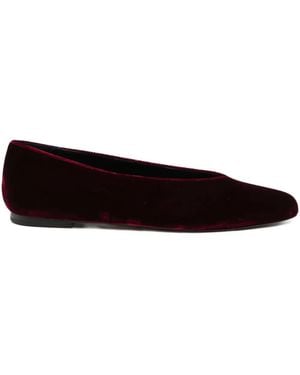 Neous 5Mm Beid Flat Court Shoes - Black