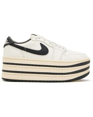 Nike Air Jordan 1 Triple Stack Sneakers Met Plateauzool - Wit