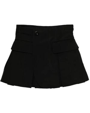 Sacai Pleated Shorts - Black