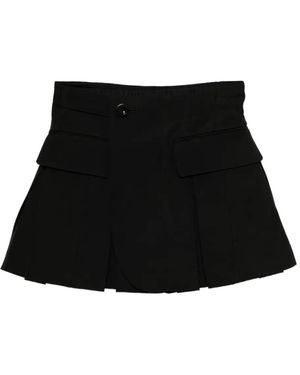 Sacai プリーツ ショートパンツ - ブラック