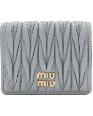Miu Miu Small Matelassé Napp-Leather Wallet - Gray