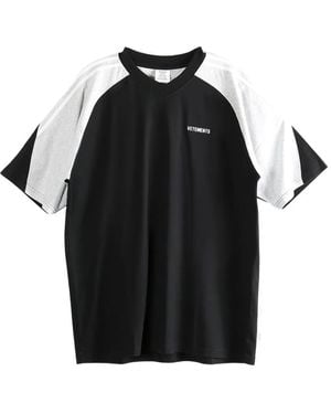 Vetements Raglan-Sleeve V-Neck T-Shirt - Black