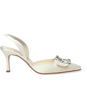 Manolo Blahnik Mayjousli Buckle-Embellished Slingback Pumps - Natural