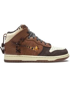 Nike X Bodega Dunk High "Legend" Trainers - Brown