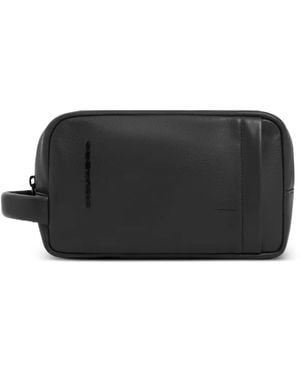 Piquadro Grained Leather Toiletry Bag - Black