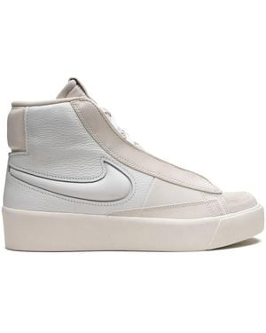 Nike Blazer Mid Victory Trainers - White