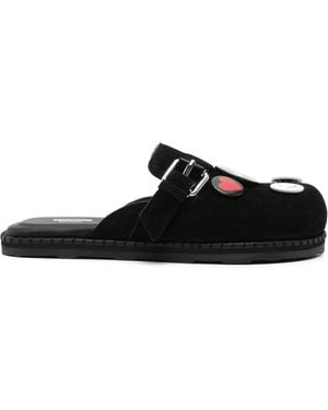 Moschino Chaussons À Détail De Broche - Noir