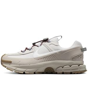 Nike Zoom Vomero Roam Trainers - White
