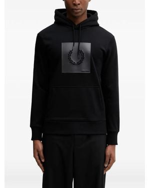 Fred Perry Logo-Patch Hoodie - Black