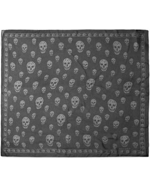 McQueen Seidenschal mit Totenkopf-Print - Grau