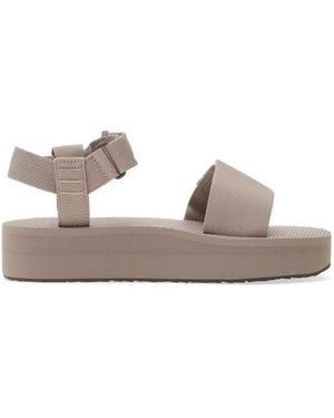 The North Face Skeena Touch-Strap Sandals - Natural