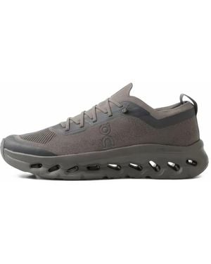 On Shoes X Zendaya X Law Roach Cloudtilt Mo Sneakers - Gray