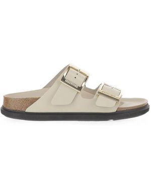 Birkenstock Arizona Buckle-Fastening Leather Sandals - White