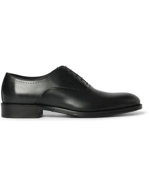 Ferragamo Derby Con Dettaglio Traforato - Nero