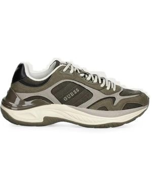 Guess Squan3 Logo-Print Panelled Trainers - White