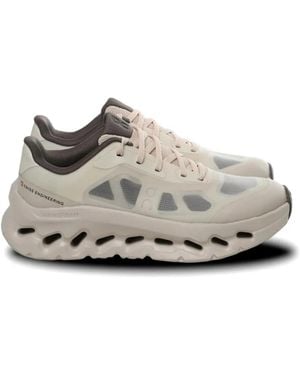 On Shoes Cloudtilt Remix Cut-Out Sneakers - Gray