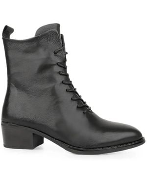 Linda Baumann Lace-Up Leather Boots - Black
