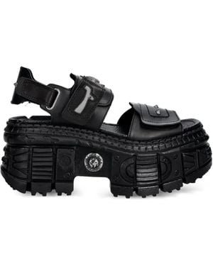 New Rock Stud-Embellished Platform Sandals - Black