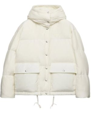Prada フーデッドダウンジャケット - ナチュラル