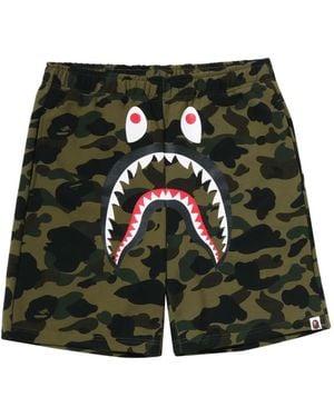 A Bathing Ape 1St Camo Shark Sweat Shorts - Green