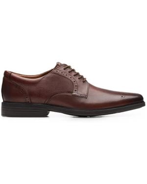 Clarks Clarkslite Tie Brogue-Detail Derby Shoes - Brown