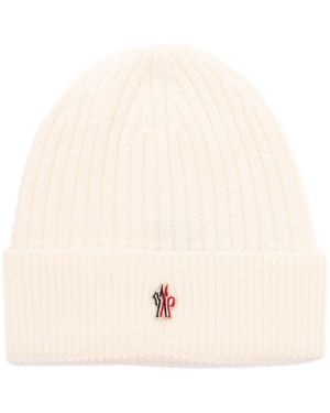 Moncler Logo Beanie In White Soft Virgin Wool - Natural