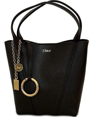 Chloé Schultertasche mit Lederbesatz und Kettendetail - Schwarz