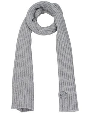 Michael Kors Ribbed-Knit Logo-Patch Scarf - White