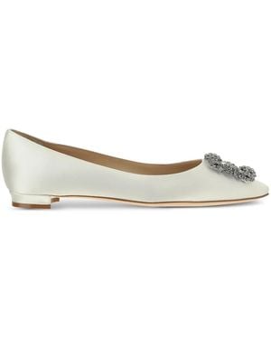 Manolo Blahnik Hangisi Satin Ballerina Shoes - White