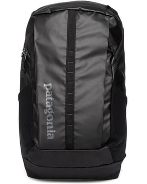 Patagonia Logo-Print Backpack - Black