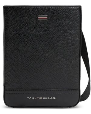 Tommy Hilfiger Logo-Plaque Shoulder Bag - Black