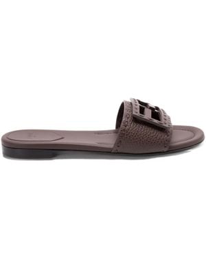 Fendi Sandali Baguette Con Suola Piatta - Marrone
