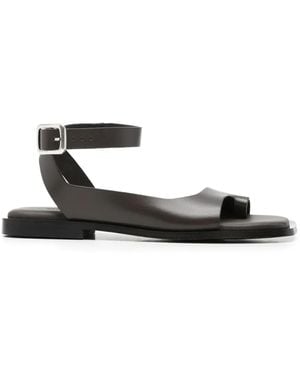 Alohas Buckle-Fastening Toe-Strap Sandals - White