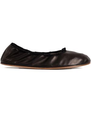 The Row Gathered Leather Ballet Flats - Black