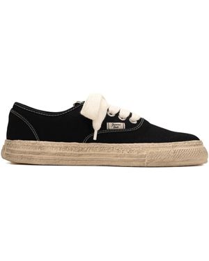 General Scale. Kiefer Canvas Sneakers - Black
