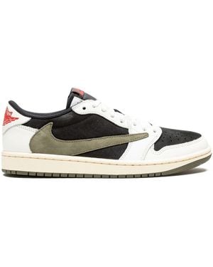 Nike sb dunk low travis scott farfetch hotsell