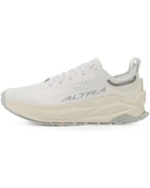 Altra Olympus 6 Performance Trainers - White