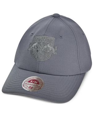 Mitchell & Ness X New York Bulls Total Flexfit Slouch Embroidered Cap - Grey