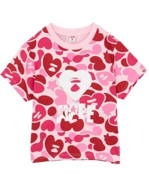 AAPE BY A BATHING AP Apee Heart Logo Camo T-Shirt - Pink