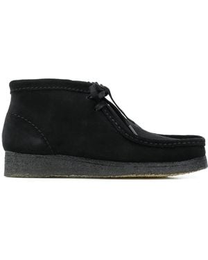 Clarks Lace-Up Desert Boots - Black